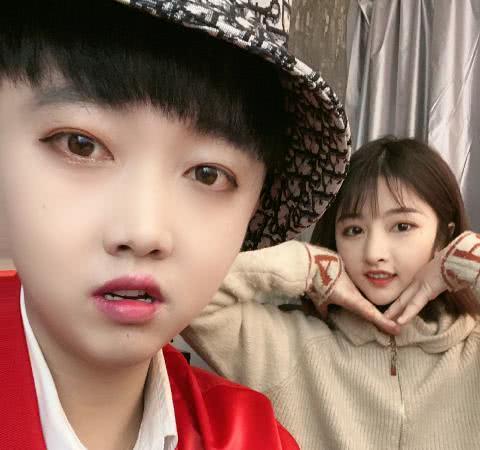 小可乐前女友爆料视频,揭秘恋情内幕  第1张