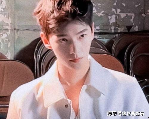 娱乐爆料热巴杨洋视频,视频曝光恋情疑云 第1张 娱乐爆料热巴杨洋视频,视频曝光恋情疑云 第1张